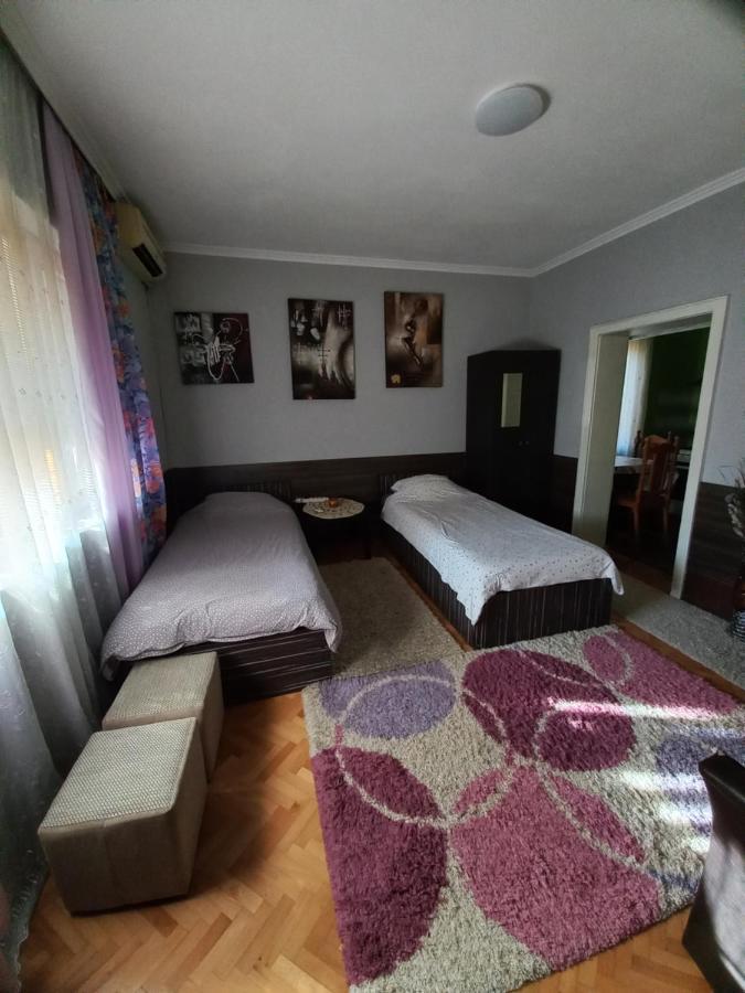 Ferienwohnung Durmitor Kumanovo Exterior foto