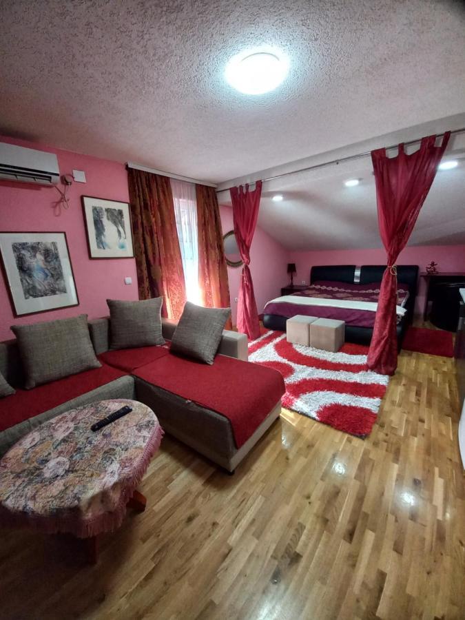 Ferienwohnung Durmitor Kumanovo Exterior foto