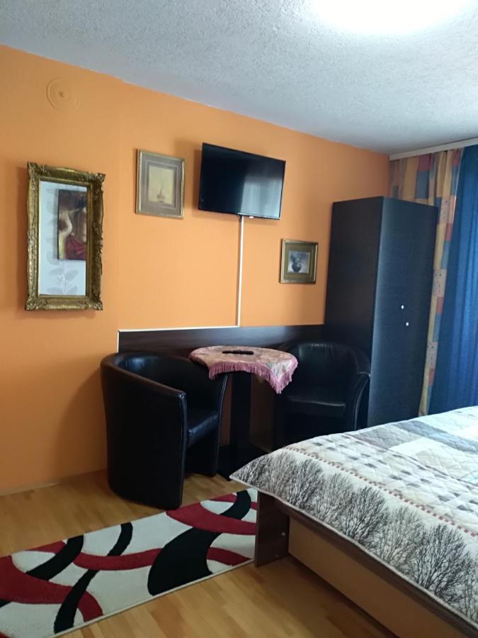 Ferienwohnung Durmitor Kumanovo Exterior foto
